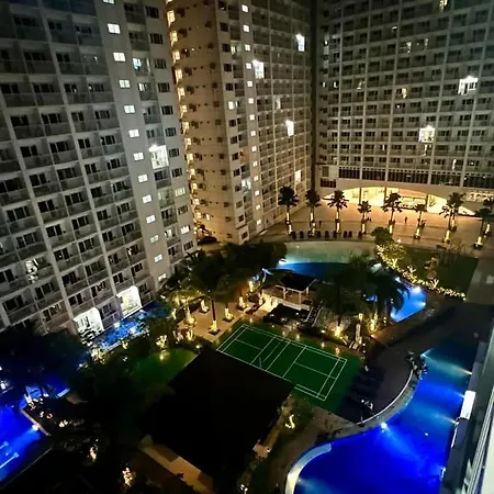 Vana Staycation